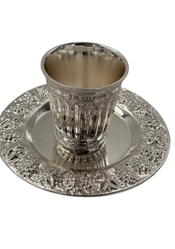 תמונה של גביע רביעית לקידוש